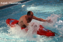 Kajak-Tauziehen-5