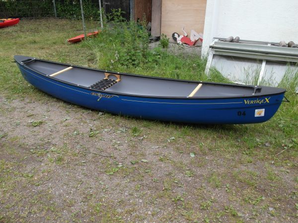 Wildwasserkanadier blau